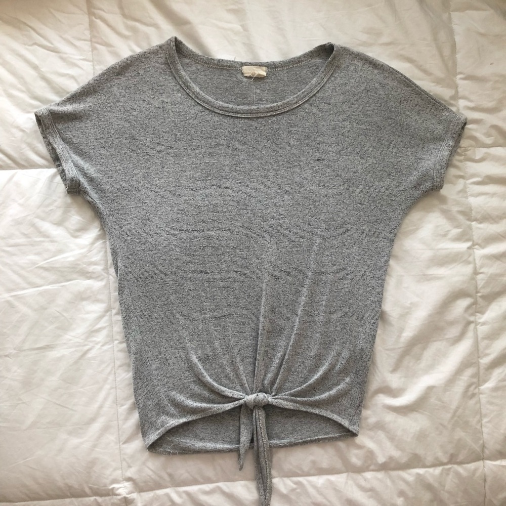 Grey tie short sleeve